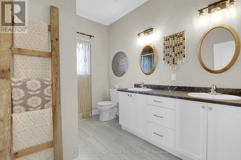 29034500/218-owen-lucas-street/mcnabbraeside-twps/mcnabbraeside/ontario/K7S3G8_23