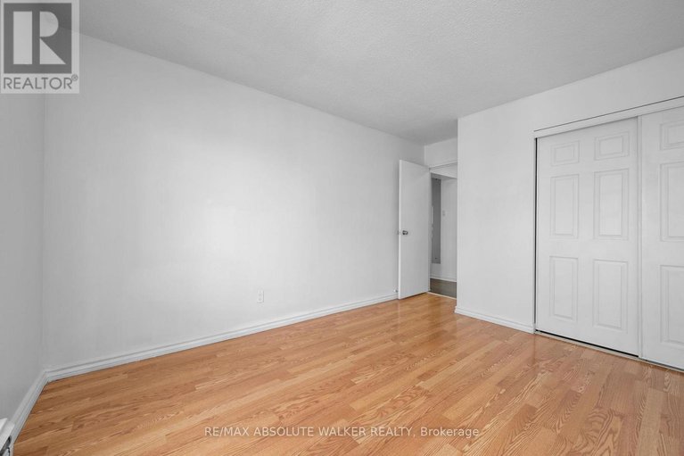 28617680/1606-158c-mcarthur-avenue/vanier/ottawa/ontario/K1L8E7_16