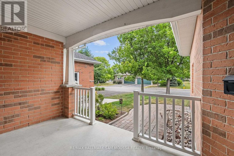 28820516/172-granite-court/emerald-meadowstrailwest/ottawa/ontario/K2M0A3_4