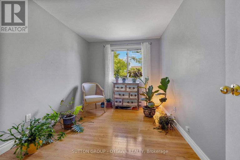 28906808/78-78-renova/riverview-park/ottawa/ontario/K1G4C6_16