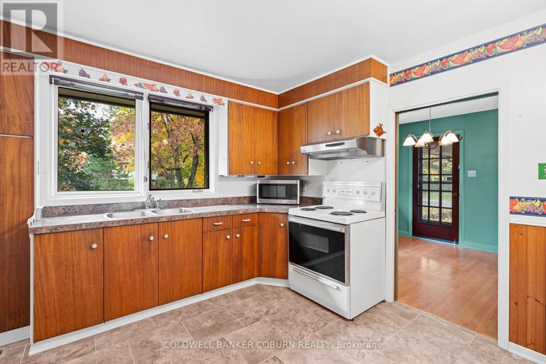 29028927/53-eisenhower-crescent/hearts-desire/ottawa/ontario/K2J3Z8_17