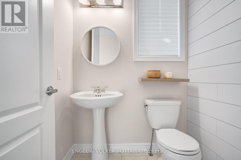 29601228/272-meynell-road/goulbourn-twp-from-franktown-rdsouth-to-rideau/ottawa/ontario/K0A2Z0_21