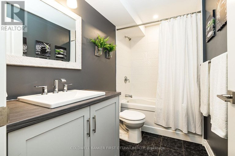 29400692/120-stirling-crescent/north-grenville-twp-kemptville-east/north-grenville/ontario/K0G1J0_37