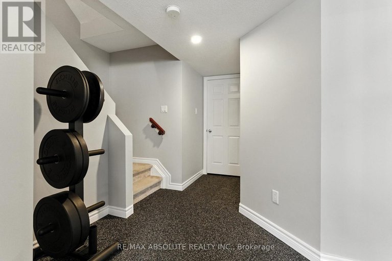 28636837/150-garrity-crescent/strandherd/ottawa/ontario/K2J3T5_30