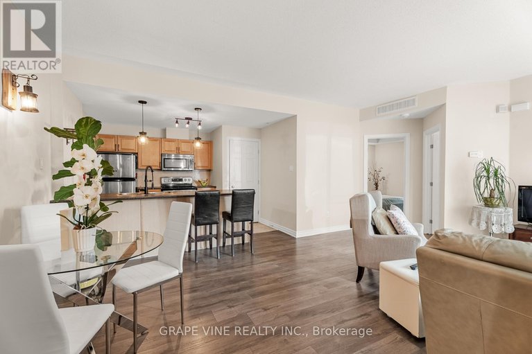 28628739/d-165-crestway-drive/barrhaven-east/ottawa/ontario/K2G7C8_9