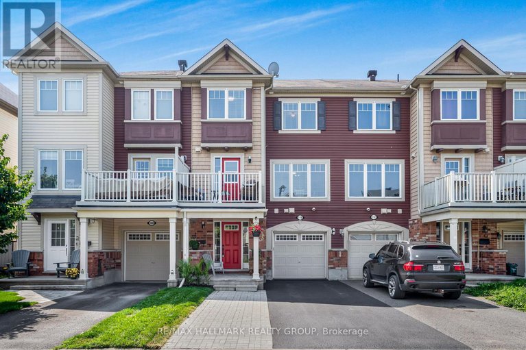 28798699/110-sunshine-crescent/notting-hillsummerside/ottawa/ontario/K4A0V3_1