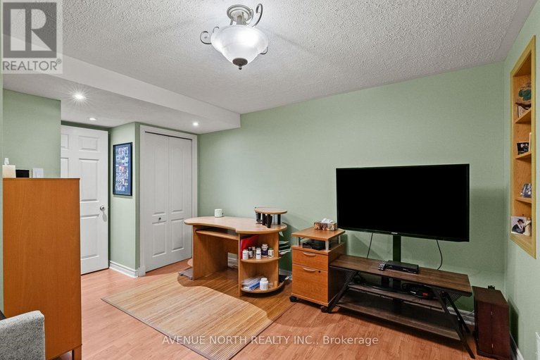 29687152/68-maple-stand-way/barrhaven-east/ottawa/ontario/K2G6R4_33