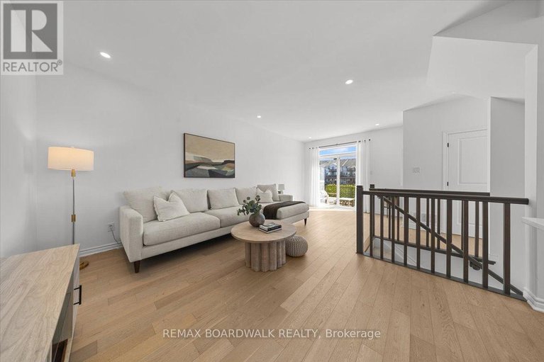 29641185/829-kiniw-private/cfb-rockcliffe-and-area/ottawa/ontario/K1K0P5_10