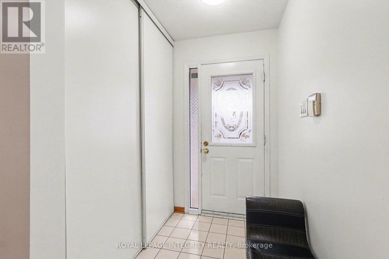 29683606/2103-gardenway-drive/fallingbrookgardenway-south/ottawa/ontario/K4A3K2_2