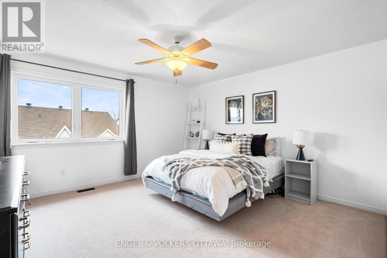 29548998/293-silbrass-private/stonebridge/ottawa/ontario/K2J5M6_22