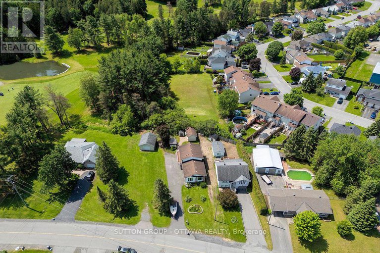28548965/223-des-outaouais-street/town-of-rockland/clarence-rockland/ontario/K4K1G2_40