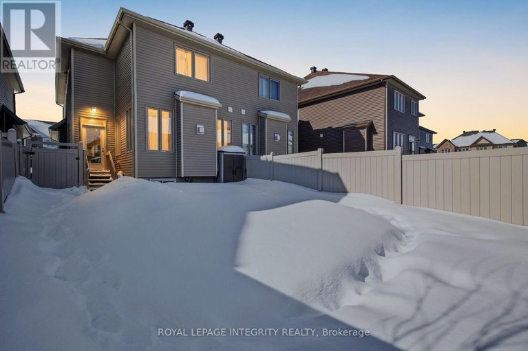 29401414/696-vivera-place/stittsville-north/ottawa/ontario/K2S2N1_34