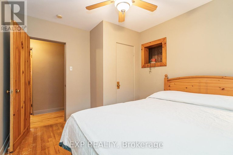 28319921/220-ancaster-avenue/woodroffe/ottawa/ontario/K2B5B3_22