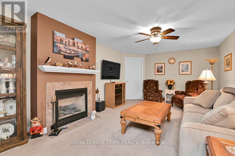 28433708/135-jersey-tea-circle/riverside-southgloucester-glen/ottawa/ontario/K1V2L3_30