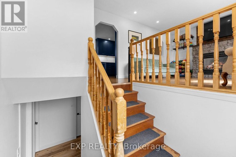 29648094/1629-white-lake-road/mcnabbraeside-twps/mcnabbraeside/ontario/K7S3G9_14