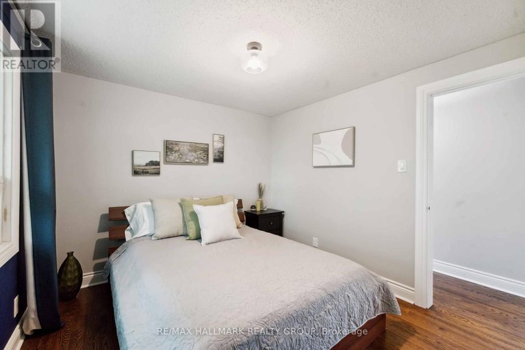 28573949/2103-delmar-drive/playfair-park/ottawa/ontario/K1H5P6_21