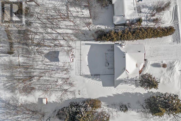 29344608/7089-bush-drive/greely/ottawa/ontario/K4P1M8_47