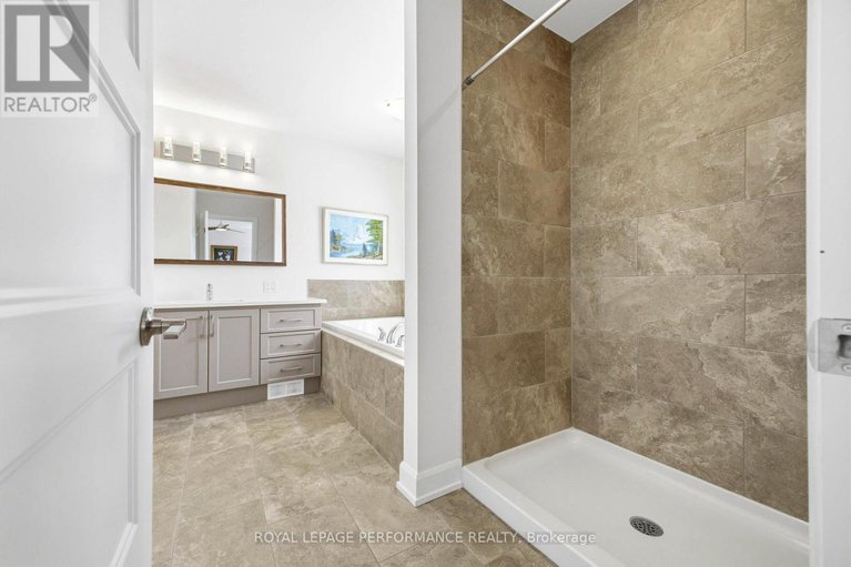 29401297/934-chablis-crescent/embrun/russell/ontario/K0A1W0_20