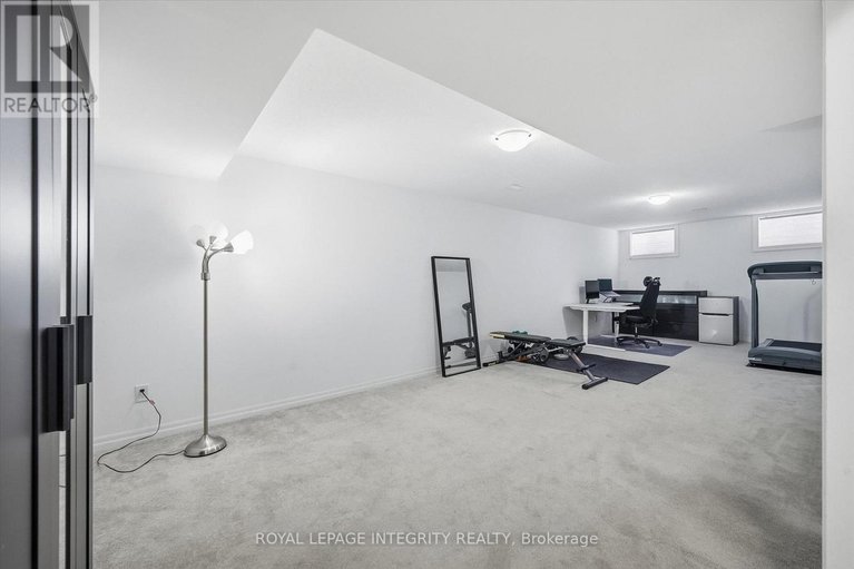 29474235/88-chevron-place/mer-bleuebradley-estatesanderson-park/ottawa/ontario/K1W0L6_29