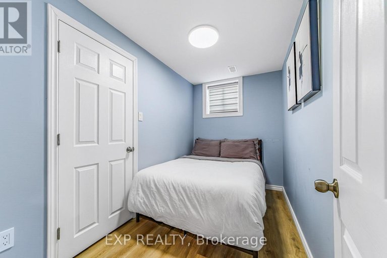 29484137/527-alcor-terrace/half-moon-bay/ottawa/ontario/K2J6N6_29