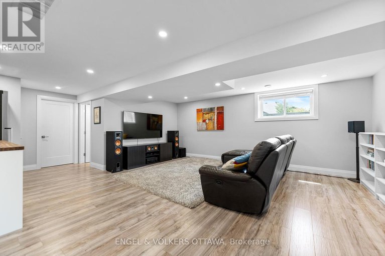 28686263/848-reaume-street/mississippi-mills-ramsay-twp/mississippi-mills/ontario/K0A1A0_32