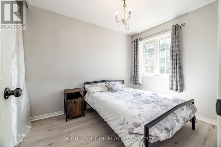28636407/2-whalings-circle/stittsville-central/ottawa/ontario/K2S1S4_18