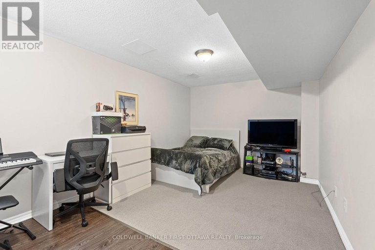 28436168/3627-cambrian-road/half-moon-bay/ottawa/ontario/K2J0S6_22