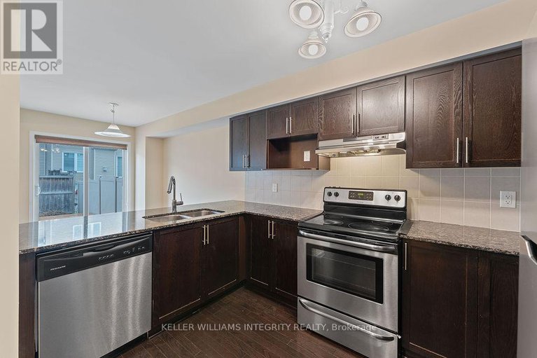 28367526/203-kingswell-street/leitrim/ottawa/ontario/K1T0L1_5