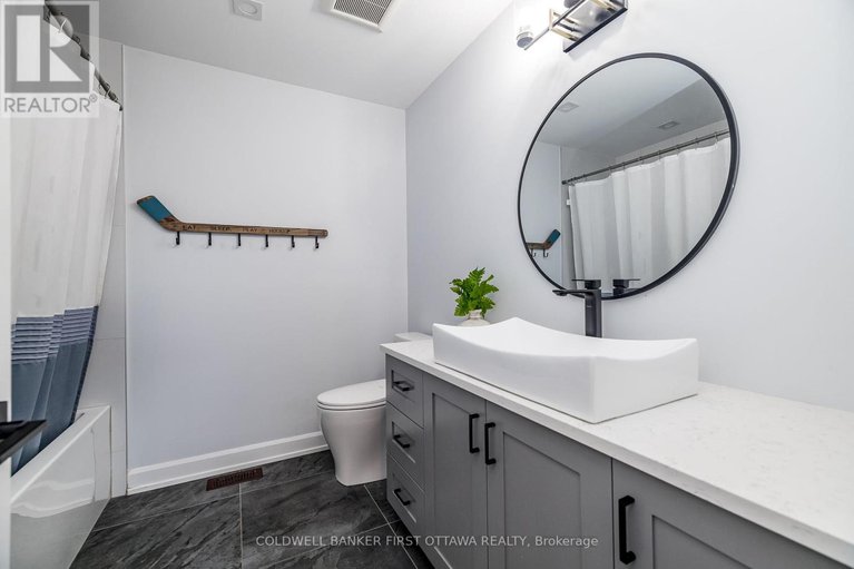28809013/5758-fernbank-road/remainder-of-stittsville-area/ottawa/ontario/K2S1B6_28