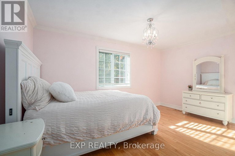 28983082/150-topaze-avenue/navan/ottawa/ontario/K4B1K1_27