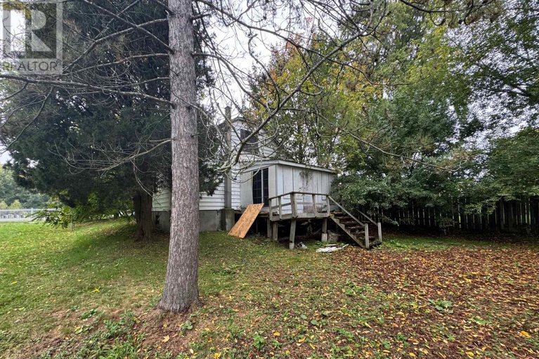 28919370/20382-church-street/south-glengarry-lancaster-twp/south-glengarry/ontario/K0C2C0_8