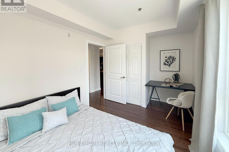 28463017/323-429-kent-street/ottawa-centre/ottawa/ontario/K2P1B5_17