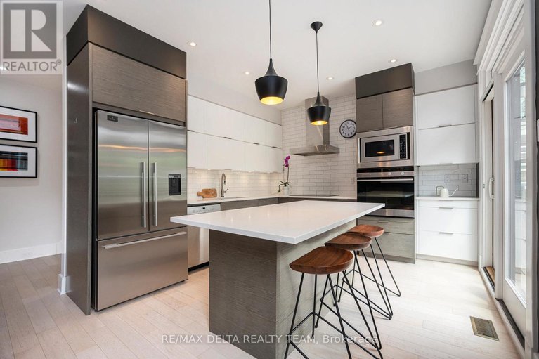 28702381/44-renfrew-avenue/glebe/ottawa/ontario/K1S1Z5_9