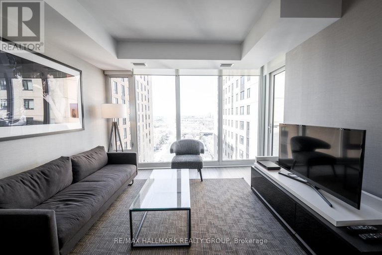 29318666/1805-111-champagne-avenue/west-centre-town/ottawa/ontario/K1S5V3_7