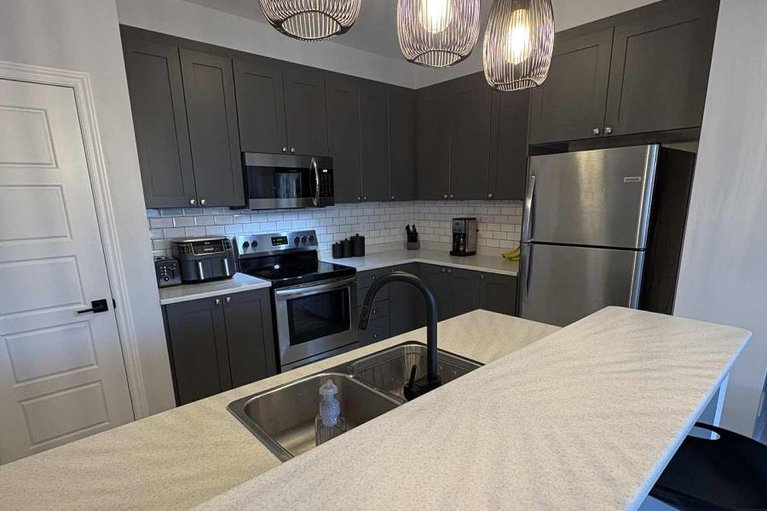 29056350/245-atima-circle/half-moon-bay/ottawa/ontario/K2J6T5_5