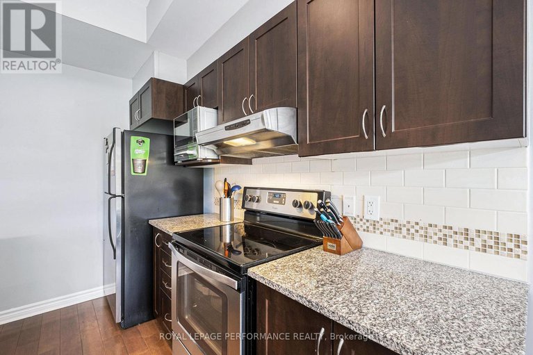 28485160/203-140-montblanc-pvt/convent-glen-north/ottawa/ontario/K1C0B3_11
