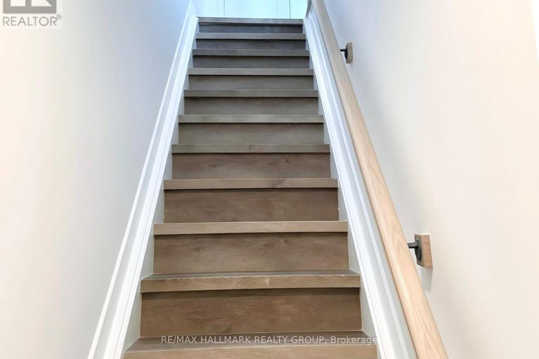 29342881/i-300-tulum-crescent/emerald-meadowstrailwest/ottawa/ontario/K2S2Y4_22