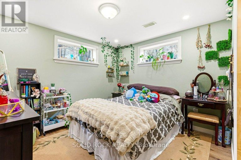 29622725/5-red-oak-drive/north-grenville-twp-kemptville-south/north-grenville/ontario/K0G1J0_40