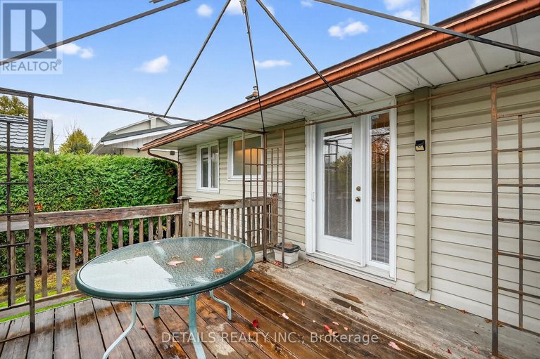 29077248/1031-connaught-avenue/queensway-terrace-north/ottawa/ontario/K2B5N2_44