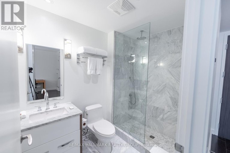 28805303/502-111-champagne-avenue/west-centre-town/ottawa/ontario/K1S5V3_18