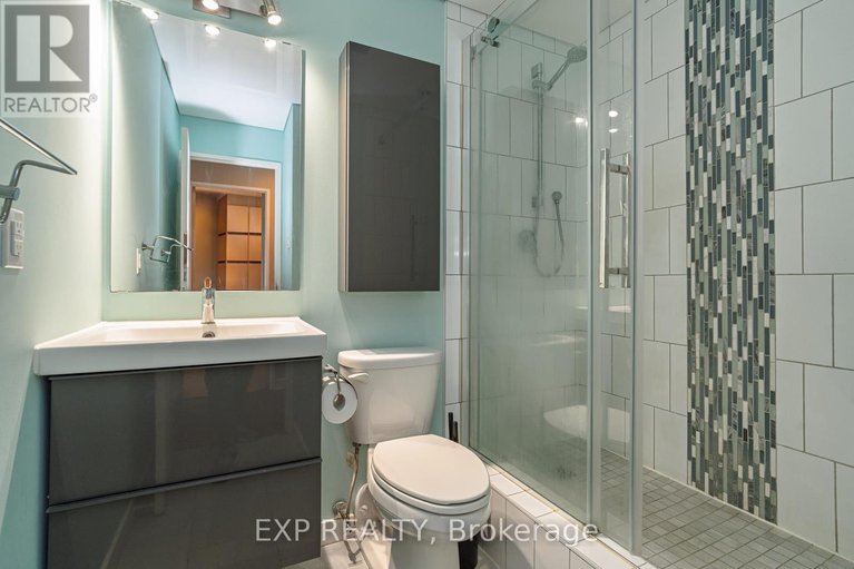 28569382/809-1785-frobisher-lane/riverview-park/ottawa/ontario/K1G3T7_13