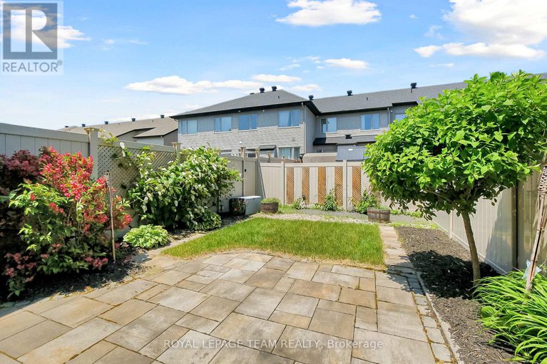 28884791/273-shinleaf-crescent/mer-bleuebradley-estatesanderson-park/ottawa/ontario/K1W0J2_49