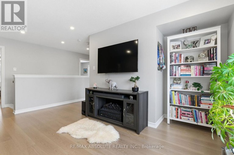 29571954/160-damselfly-way/half-moon-bay/ottawa/ontario/K2J6H6_24