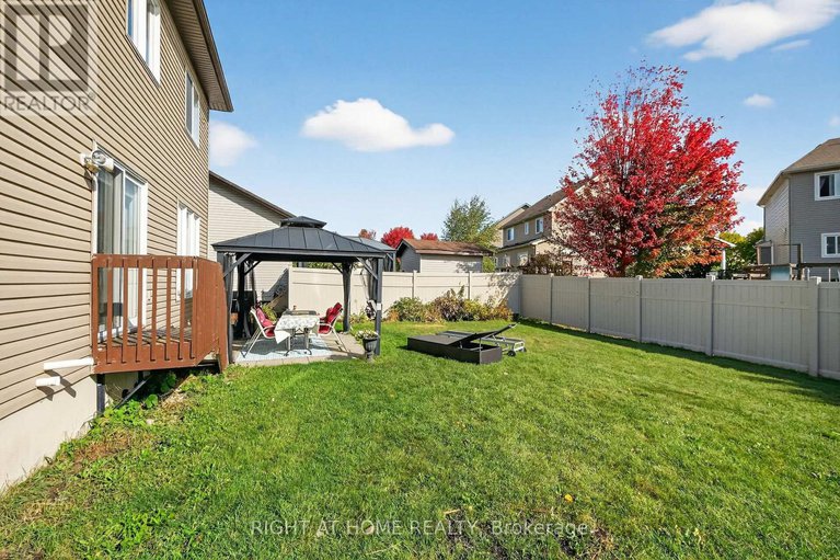 28972489/380-quartz-avenue-n/town-of-rockland/clarence-rockland/ontario/K4K0C7_42