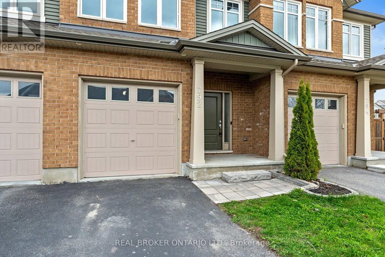 28421576/792-cedar-creek-drive/blossom-parkkemp-parkfindlay-creek/ottawa/ontario/K1T0M6_4