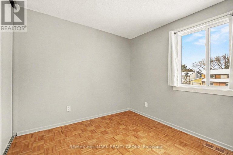 29341277/55-7846-jeanne-darc-boulevard/convent-glen-north/ottawa/ontario/K1C2E9_20