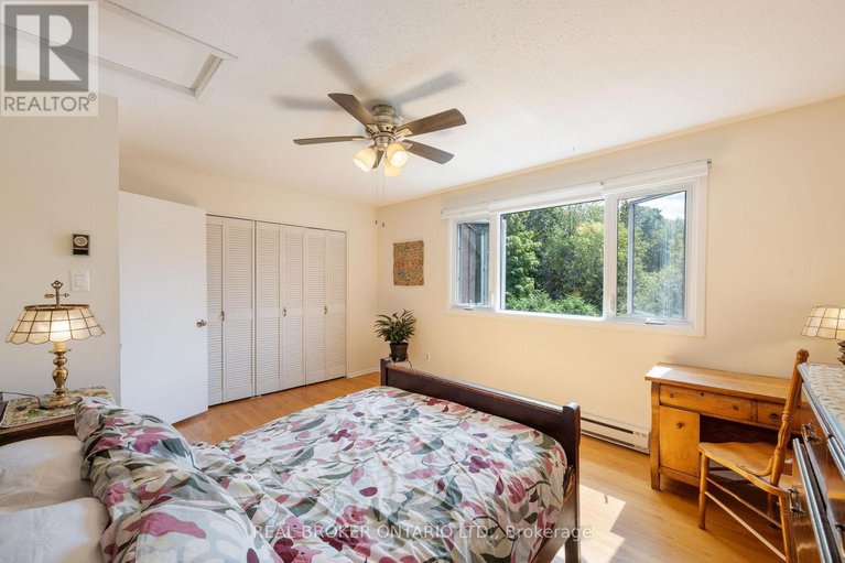 28141564/31-reaney-court/beaverbrook/ottawa/ontario/K2K1W7_22