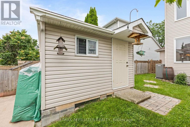 28576785/176-windhurst-drive/barrhaven-east/ottawa/ontario/K2G6J4_24