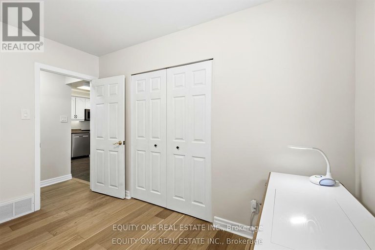 29347174/17-savage-drive/stittsville-central/ottawa/ontario/K2S1B9_18