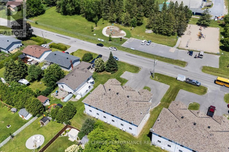 28523525/21-5-marcel-street/embrun/russell/ontario/K0A1W0_7